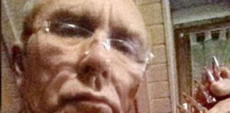 Der schwäbische Trockenbauer und Malermeister Andreas H. (57) gründete 2014 in Frohburg bei Borna in Sachsen die Oldschool Society und rief zum Kampf gegen Muslime und Asylantenheime auf. Sein Motto: Eine Kugel ist nicht genug (Foto: Facebook/Oldschool Society)