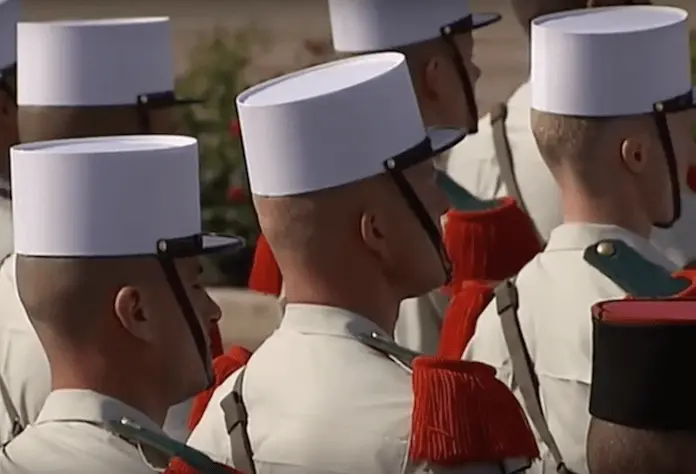 Kämpfen seit 185 Jahren für Frankreich: die Söldner der Französischen Fremdenlegion (Youtube/ZDF)