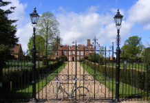 Gated Communities: umzäuntes Wohnen in Deutschland. (Foto: Sludge G)