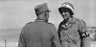 Israelischer Mossad rekrutierte EX-SS-Mann für Auftragsmorde (Fotos: PhotosNormandie)