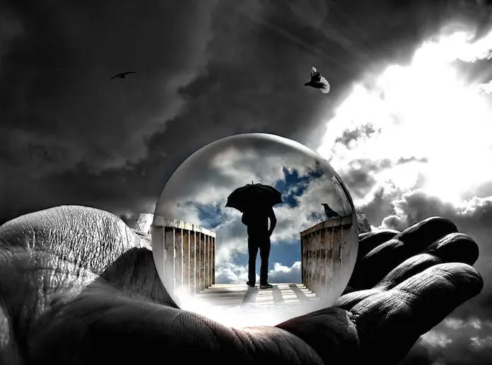 Die Zukunft der Lebensversicherer ist düster und ungewiss, so die Ratingagentur Moody's. (Foto: flickr/Hartwig HKD)