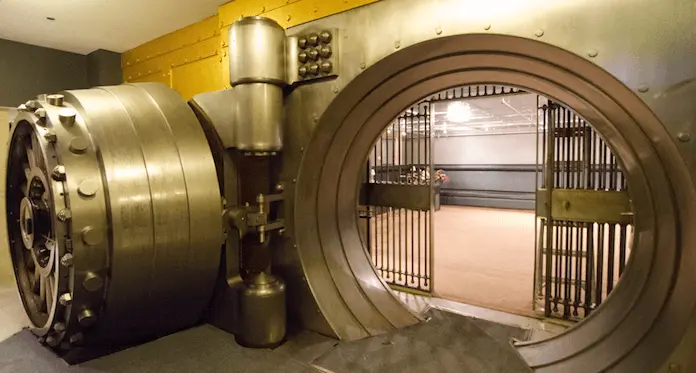 Negativzinsen: Banken horten Bargeld
