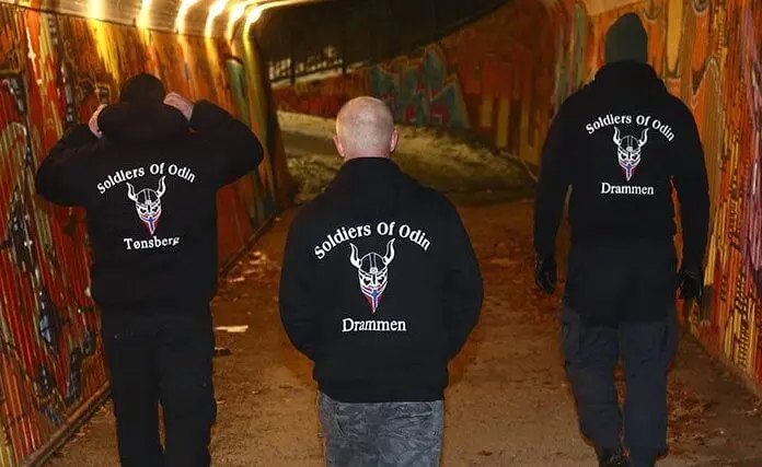 Soldiers of Odin und Soldaten Allahs laufen Streife in Norwegen