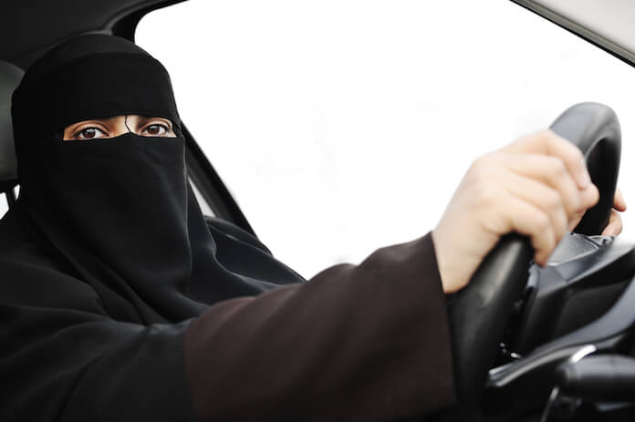 Saudi Arabien: Fahrverbot für Frauen „liegt in der Kultur“ (Foto: ZouZou/ Shutterstockcom)