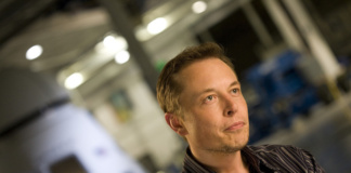 SpaceX, dem Unternehmen von Elon Musk, ist es zum dritten Mal gelungen, eine Falcon-9-Rakete erfolgreich auf einer Plattform vor der Küste Floridas zu landen. (Foto: flickr/OnInnovation)