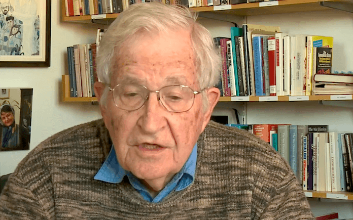 Noam Chomsky Europa USA