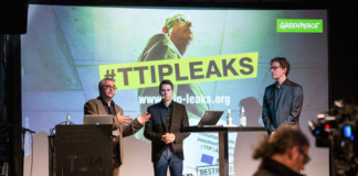 Podiumsdiskussion #TTIPLEAKS by Greenpeace mit Jürgen Knirsch, Stefan Krug und Volker Gassner am 02.05.2016 auf der re:publica in Berlin. (Foto: re:publica)