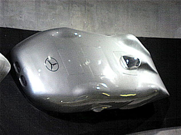The Mercedes W125 which Caracciola used to set the Autobahn speed record. Now on display in Stuttgart. 