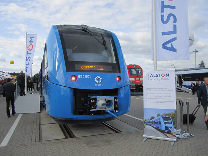 Unveiling the Coradia iLint at the InnoTrans 2016 conference. Source.