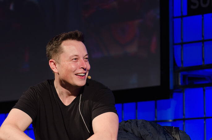Elon Musk bezahlt die Reparatur für einen mutigen Tesla-Fahrer (Foto: Heisenberg Media)