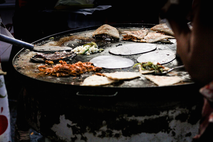 So grillen die Mexikaner: Tacos, Quesadillas und Sopes
