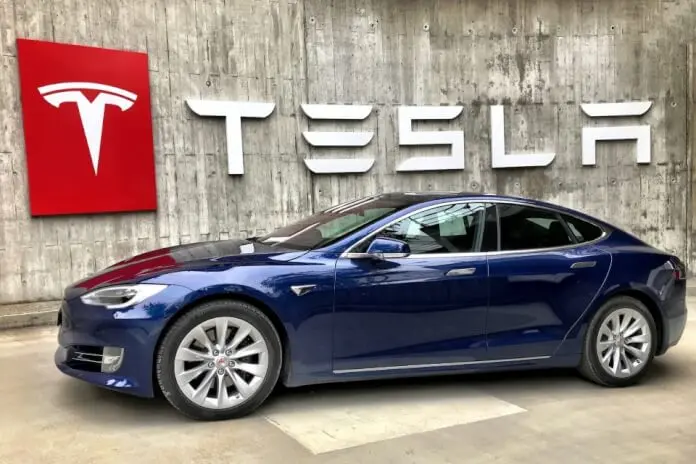 Tesla Chef Elon Musk hat 10 Kinder von mehreren Partnern
