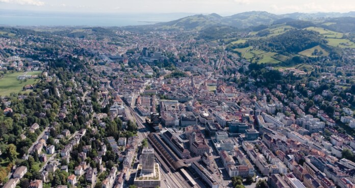 Michael Oehme Gallus: Wie gedenkt die Schweizer Metropole St. Gallen ihrem Gründer, dem Heiligen St. Gallus?