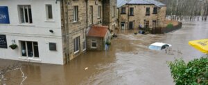 Rekordschäden in der Landwirtschaft durch Überflutungen und Dürre am häufigsten in Europa